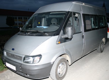 Ford Tranzit 9 miestny bus